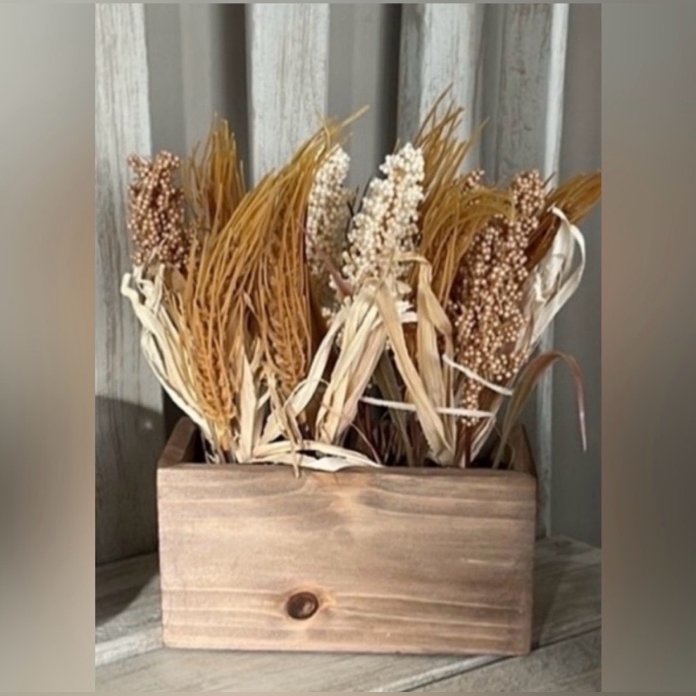 Rustic Wooden Box with Dried Floral Arrangement ~New ~